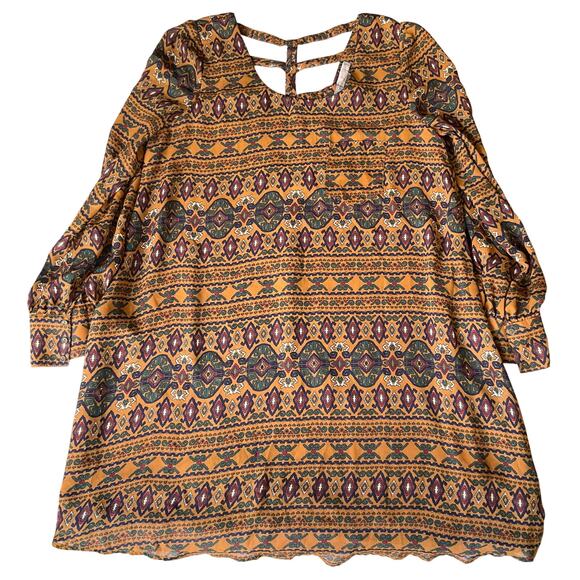 Love21 Women Dress size M Long Sleeve KneeLength Deep Cut in Back Loose Fit Tan - Picture 1 of 11